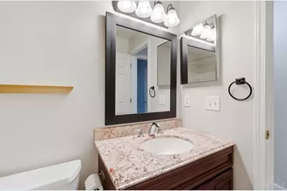 7370 Ridgepoint Drive #6, Anderson Township, OH 45230 - Photo 18