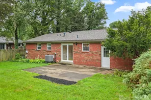 1658 Yellowglen Dr, Anderson Township, OH 45255 - Photo 32