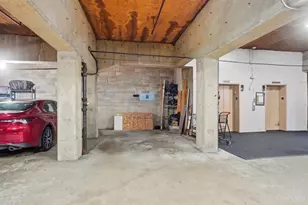 880 Rue De La Paix, Cincinnati, OH 45220 - Photo 36