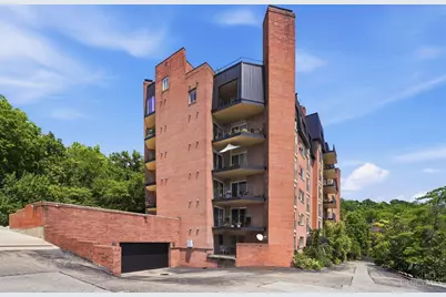 880 Rue De La Paix #A24, Cincinnati, OH 45220 - Photo 2