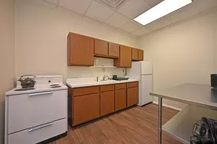 880 Rue De La Paix, Cincinnati, OH 45220 - Photo 46