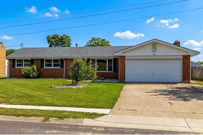 418 E Aberdeen Drive, Trenton, OH 45067 - Photo 1