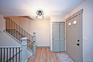 23 Creekwood Square, Glendale, OH 45246 - Photo 6
