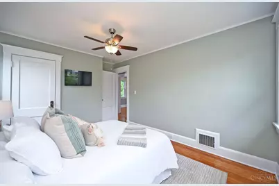 2210 Hannaford Avenue, Norwood, OH 45212 - Photo 28