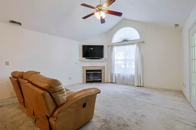 12010 Maxim Way, Symmes Township, OH 45249 - Photo 4
