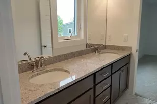 8109 Maxfield Ln, Madeira, OH 45243 - Photo 18