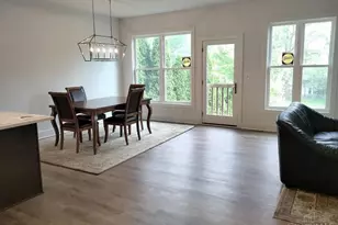 8109 Maxfield Ln, Madeira, OH 45243 - Photo 10