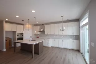 7949 Monet Dr, Mason, OH 45040 - Photo 6