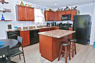 28 Charmalee Drive, Batavia Township, OH 45102 - Photo 2