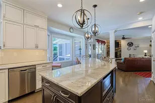 6936 Crown Pointe Dr, Liberty Township, OH 45011 - Photo 14