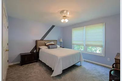 6936 Crown Pointe Drive, Liberty Township, OH 45011 - Photo 26