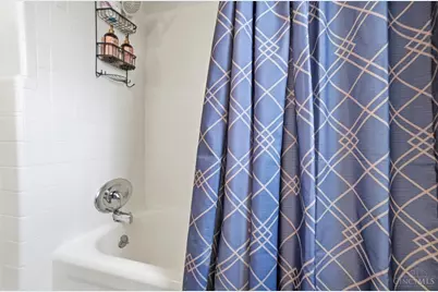 1035 Cheyenne, Cincinnati, OH 45216 - Photo 40