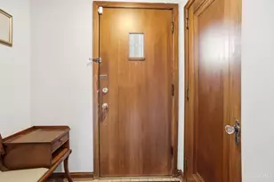 1035 Cheyenne Dr, Cincinnati, OH 45216 - Photo 6
