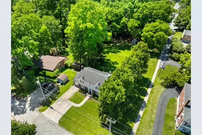 1679 Brachman Avenue, Anderson Township, OH 45230 - Photo 4