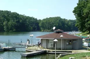 10920 Cinderella Dr, Paint Township, OH 45133 - Photo 4