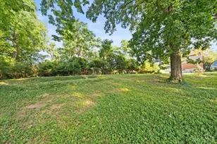 5647 Euclid Rd, Columbia Township, OH 45236 - Photo 32