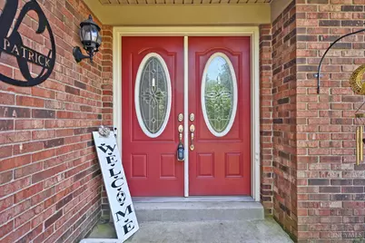 613 Brandy Way, Union Township, OH 45244 - Photo 2