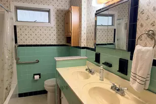 1194 Briarwood Dr, Hamilton, OH 45013 - Photo 8