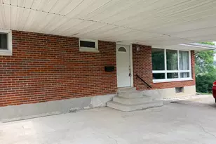 1194 Briarwood Dr, Hamilton, OH 45013 - Photo 4
