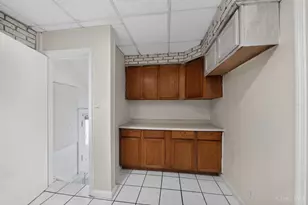 2832 Shaffer Ave, Cincinnati, OH 45211 - Photo 14