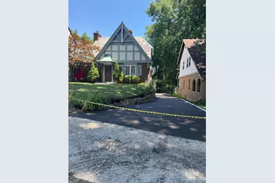 6272 Rogers Park Place, Cincinnati, OH 45213 - Photo 1