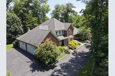8100 Chinquapin Lane, Indian Hill, OH 45243 - Photo 2