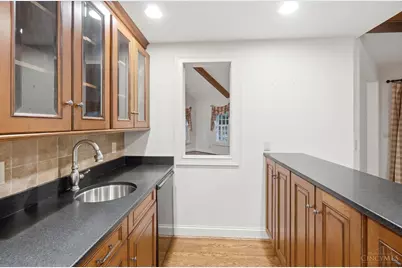 8100 Chinquapin Lane, Indian Hill, OH 45243 - Photo 16