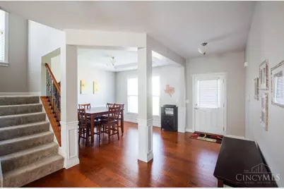 1779 Victoria Court, Wyoming, OH 45215 - Photo 4
