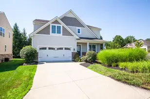 1779 Victoria Ct, Wyoming, OH 45215 - Photo 1