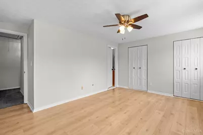 2717 N Kings Arms Circle, Centerville, OH 45440 - Photo 28
