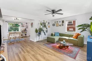 1472 Foxwood Dr, Cincinnati, OH 45231 - Photo 6