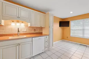 42 Applewood Dr, Fairfield, OH 45014 - Photo 10