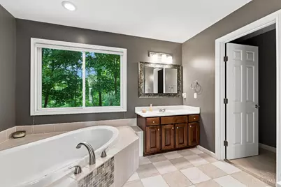 866 Miami Ridge Drive, Miami Township, OH 45140 - Photo 24