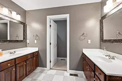 866 Miami Ridge Drive, Miami Township, OH 45140 - Photo 26