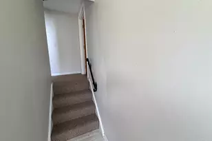 5855 Lathrop Pl, Cincinnati, OH 45224 - Photo 14