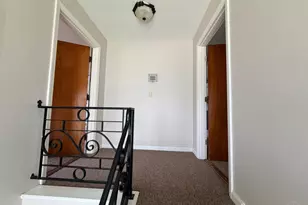 5855 Lathrop Pl, Cincinnati, OH 45224 - Photo 12