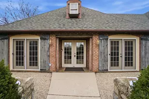 1574 Vicki Ln, Clear Creek Township, OH 45036 - Photo 6