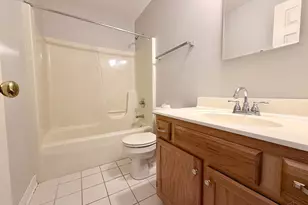 3701 W Galbraith Rd, Colerain Township, OH 45247 - Photo 20
