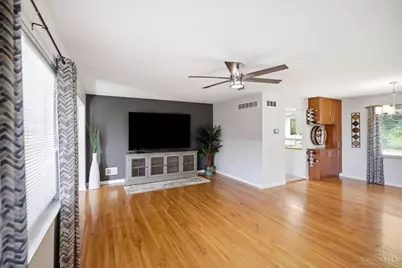 12175 Bath Court, Sharonville, OH 45241 - Photo 8