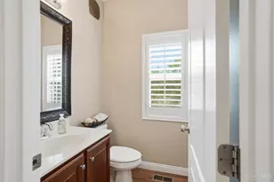 7490 Susan Springs Dr, West Chester, OH 45069 - Photo 32