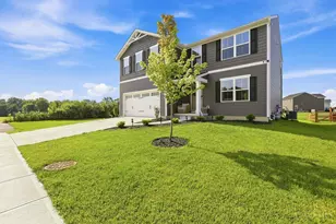 287 Samplewood Ln, Pierce Township, OH 45102 - Photo 2