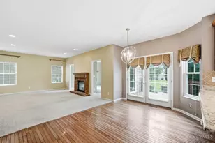 7843 Lake Field Ct, Deerfield Township, OH 45040 - Photo 12