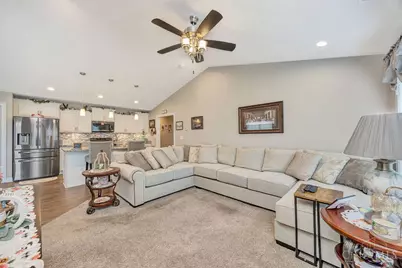 735 Villa Court, Trenton, OH 45067 - Photo 10