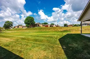 735 Villa Ct, Trenton, OH 45067 - Photo 6