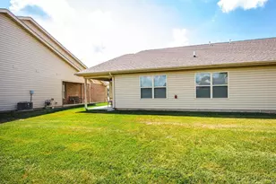 735 Villa Ct, Trenton, OH 45067 - Photo 8
