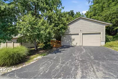143 Miami Lakes Drive, Milford, OH 45150 - Photo 2