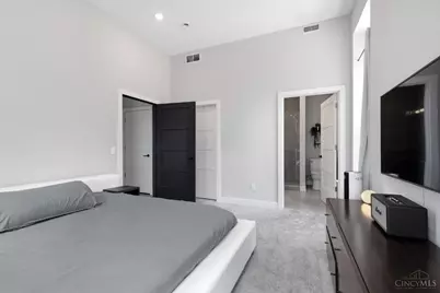 411 Plum Street #303, Cincinnati, OH 45202 - Photo 20