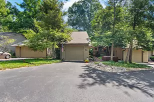 30 Big Oak Ln, Milford, OH 45150 - Photo 2