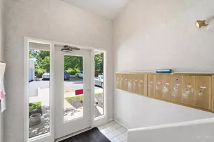 610 Carrington Pl, Loveland, OH 45140 - Photo 4
