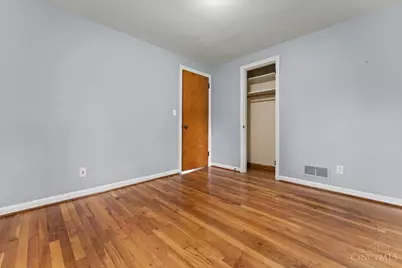 10660 Bettyray Drive, Symmes Township, OH 45140 - Photo 8